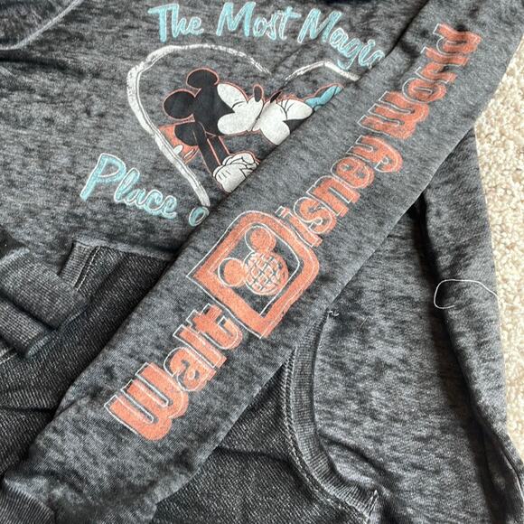 DISNEY PARKS MICKEY MOUSE & MINNIE MOUSE Gray Lightweight Hoodie size xsmall - Picture 3 of 5